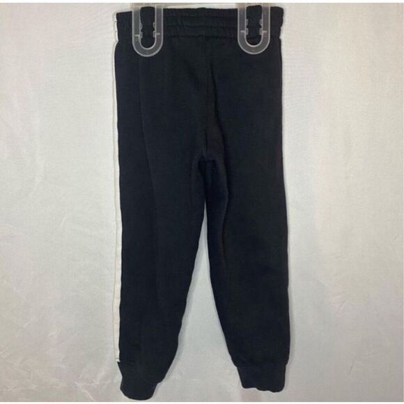 Boys Levi jogger set size 6 - Picture 6 of 8
